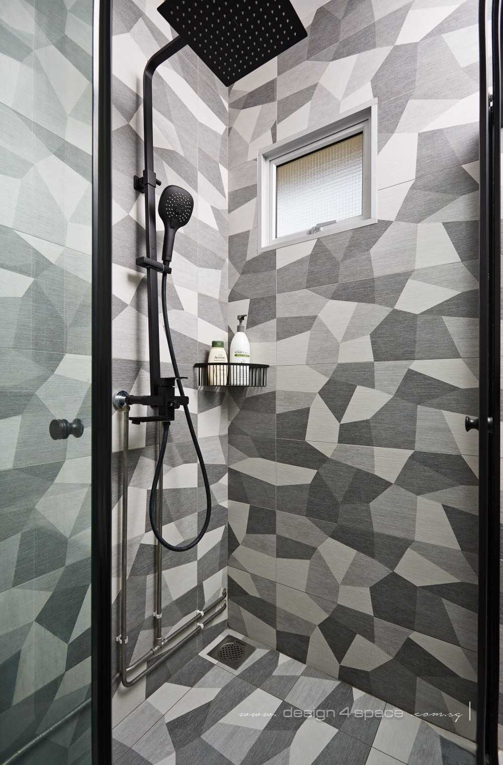 Industrial Bathroom with Homogeneous Tiles and Mirror