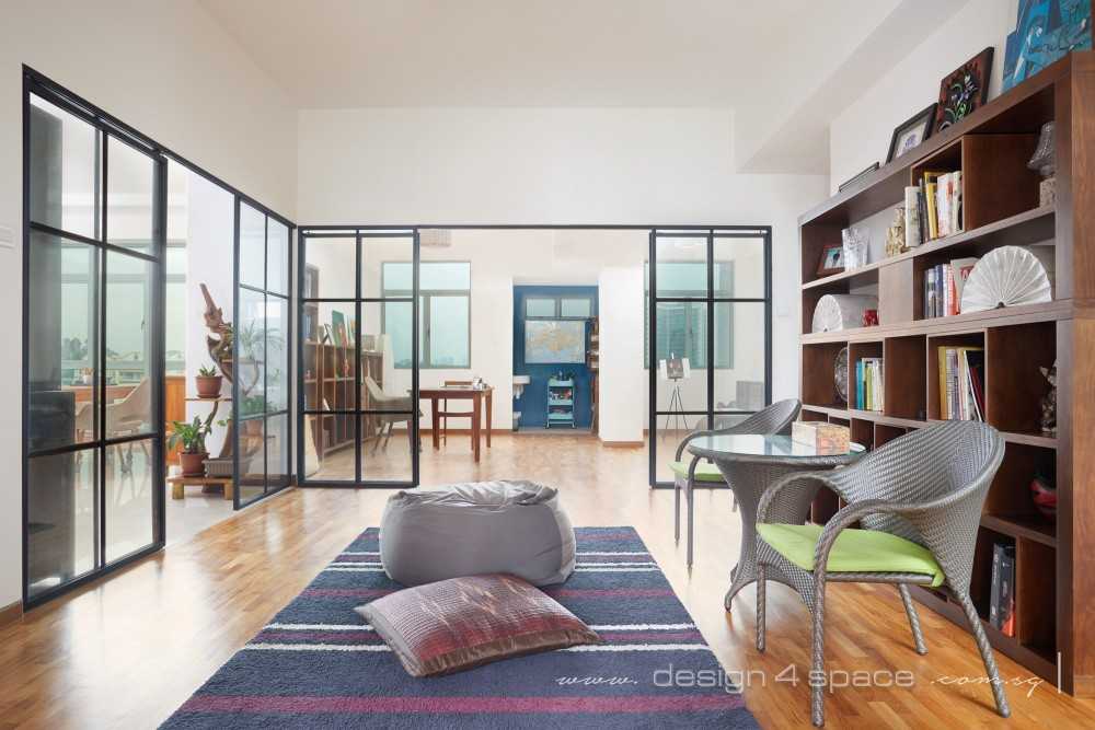 Contemporary Home Office with Bookshelf and Desk