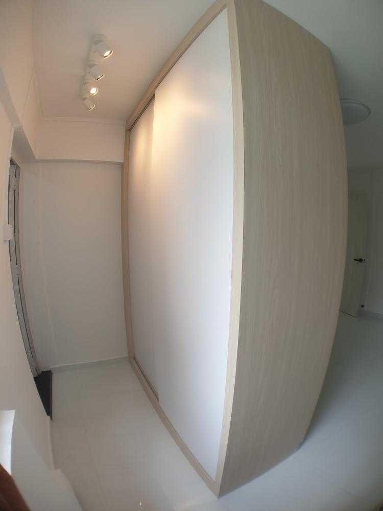 Contemporary Bedroom with Homogeneous Tiles and Wardrobe