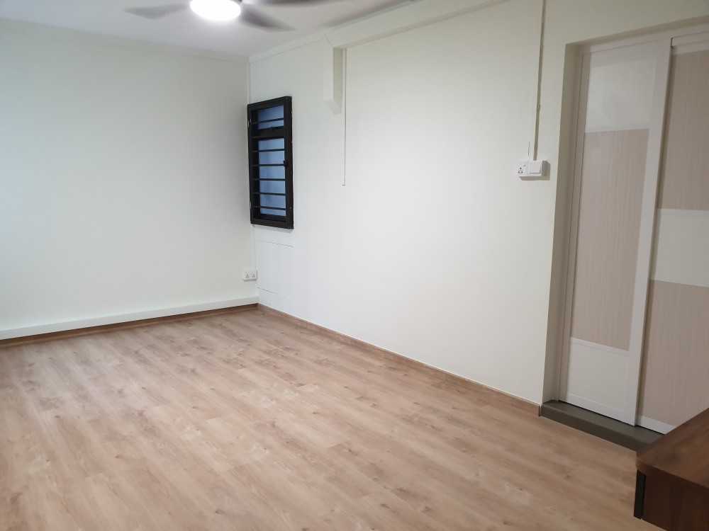 Contemporary Bedroom with Vinyl Flooring and Flooring