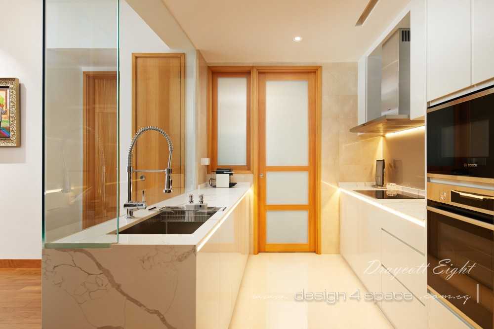 Contemporary Kitchen with Homogeneous Tiles and Kitchen Backsplash