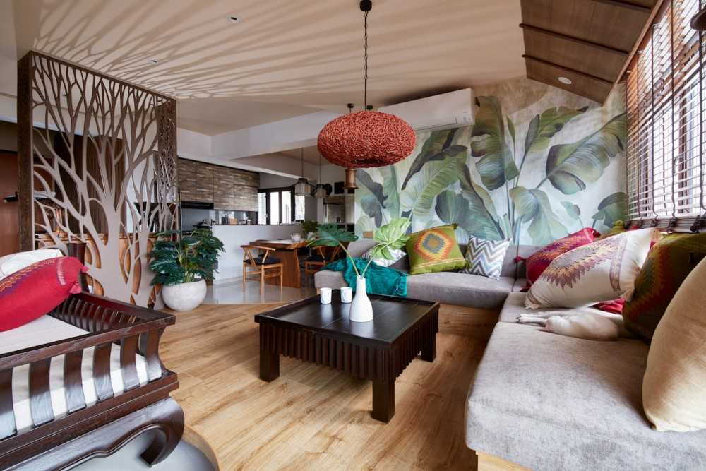 Country Living Room with Feature Wall and Seating Bench