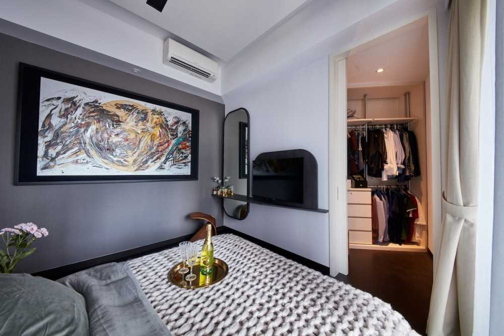 Modern Bedroom with Mirror and Wardrobe