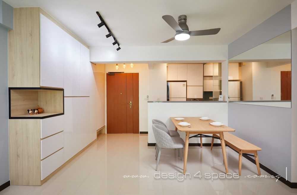 Scandinavian Dining Room with Dining Table and Dining Chairs
