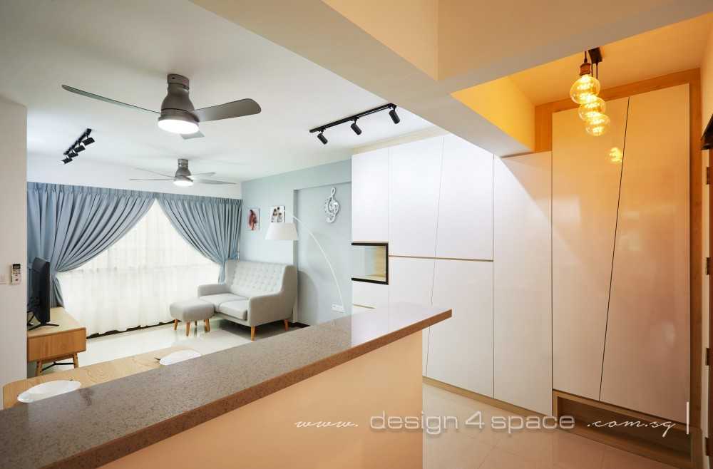 Scandinavian Living Room with Countertop and Homogeneous Tiles