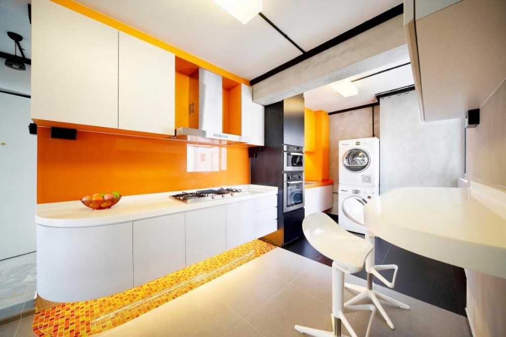 Scandinavian Kitchen with Bar Counter and Kitchen Backsplash