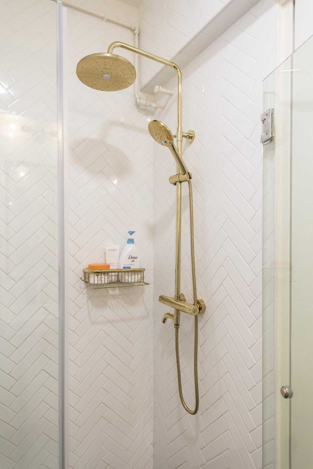 Scandinavian Bathroom with Herringbone Tiling and Shower Screen