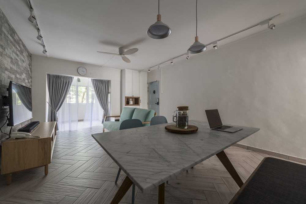 Country Dining Room with Herringbone Tiling and Curtain