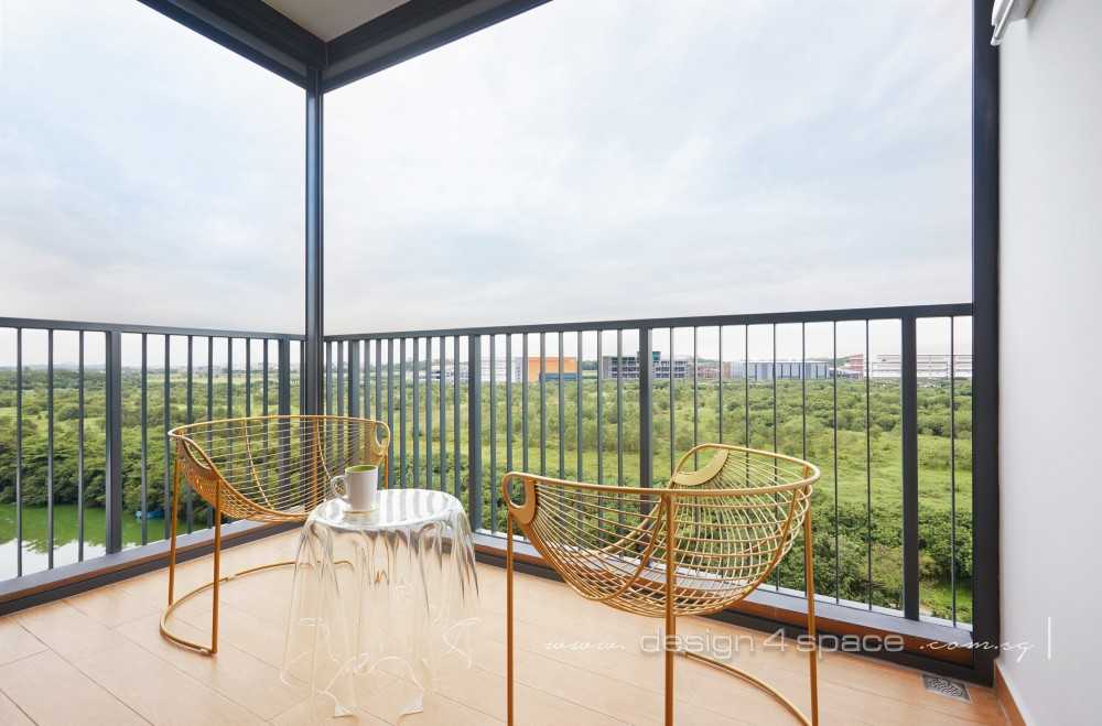 Modern Balcony with Bay Window and Window Seat