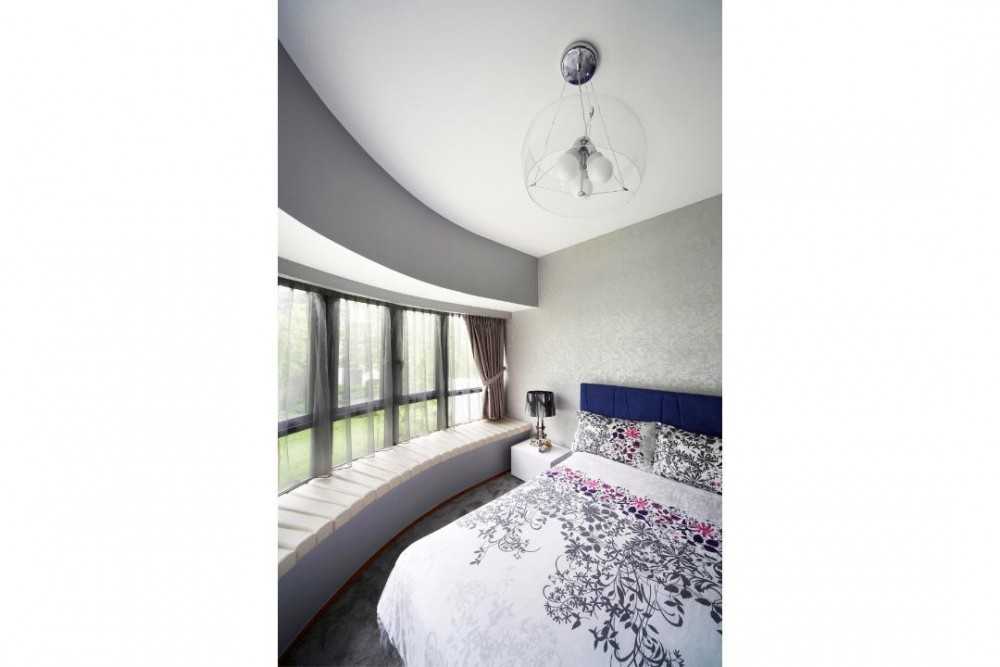 Contemporary Bedroom with Bay Window and Queen Bed