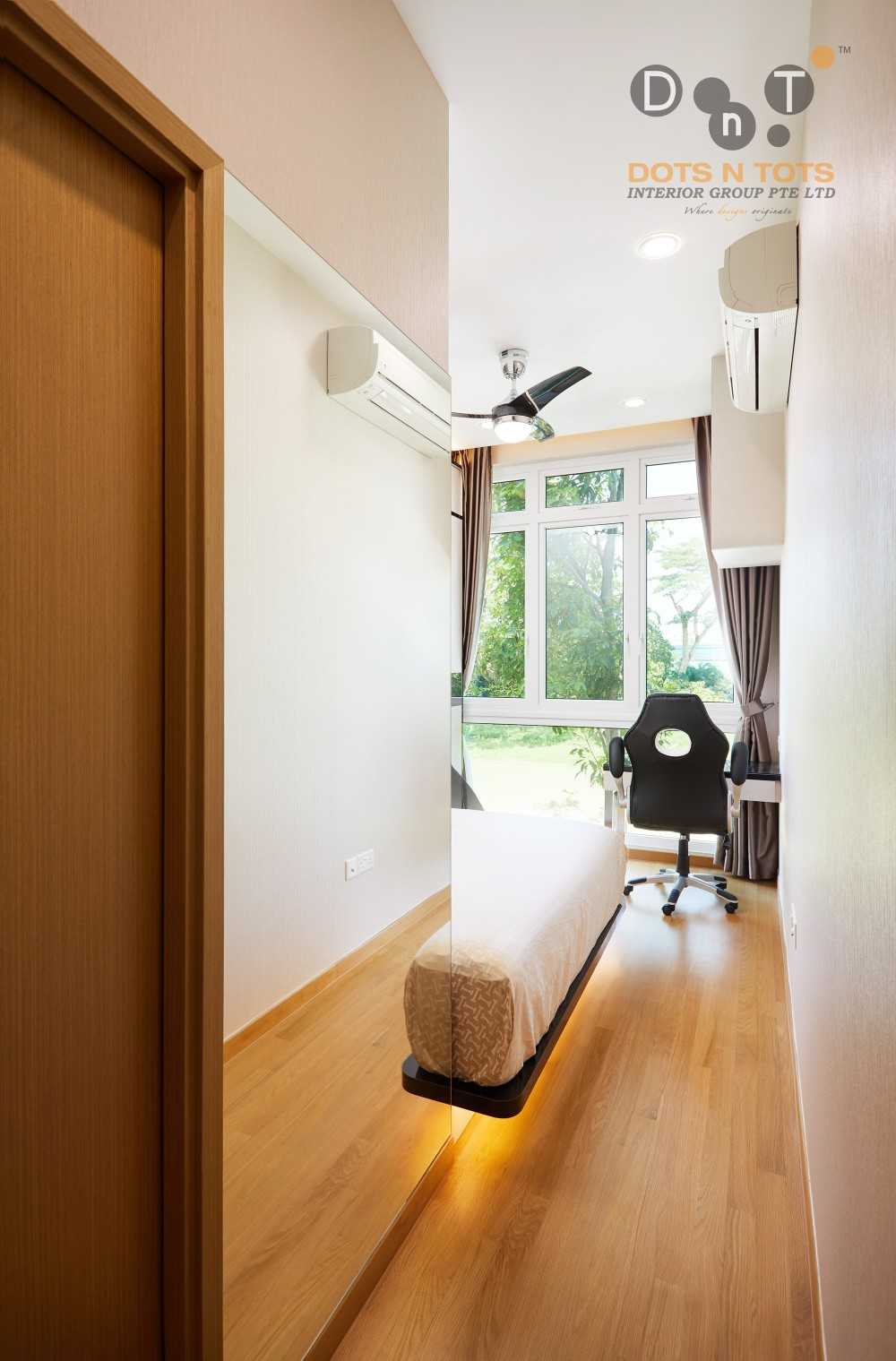 Modern Bedroom with Wardrobe and Queen Bed