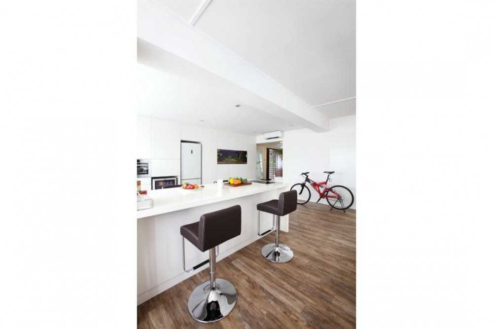 Modern Kitchen with Bar Counter and Bar Stool