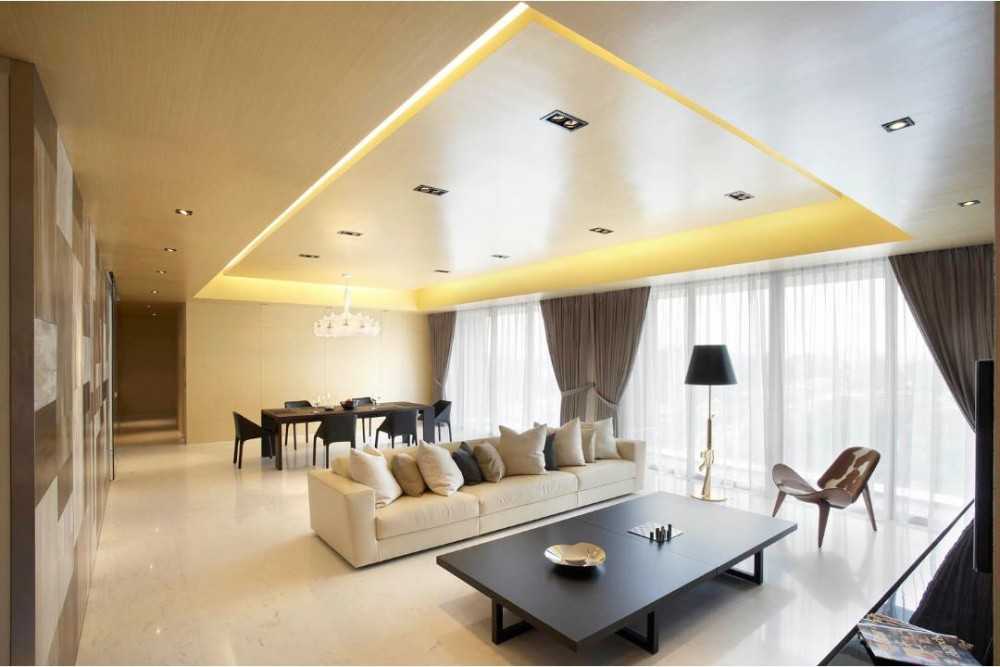 Modern Living Room with Sofa and Dining Table