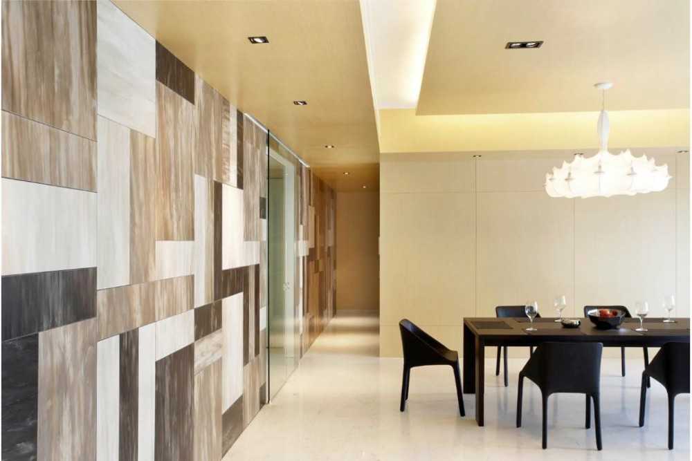 Modern Dining Room with Feature Wall and Chandelier