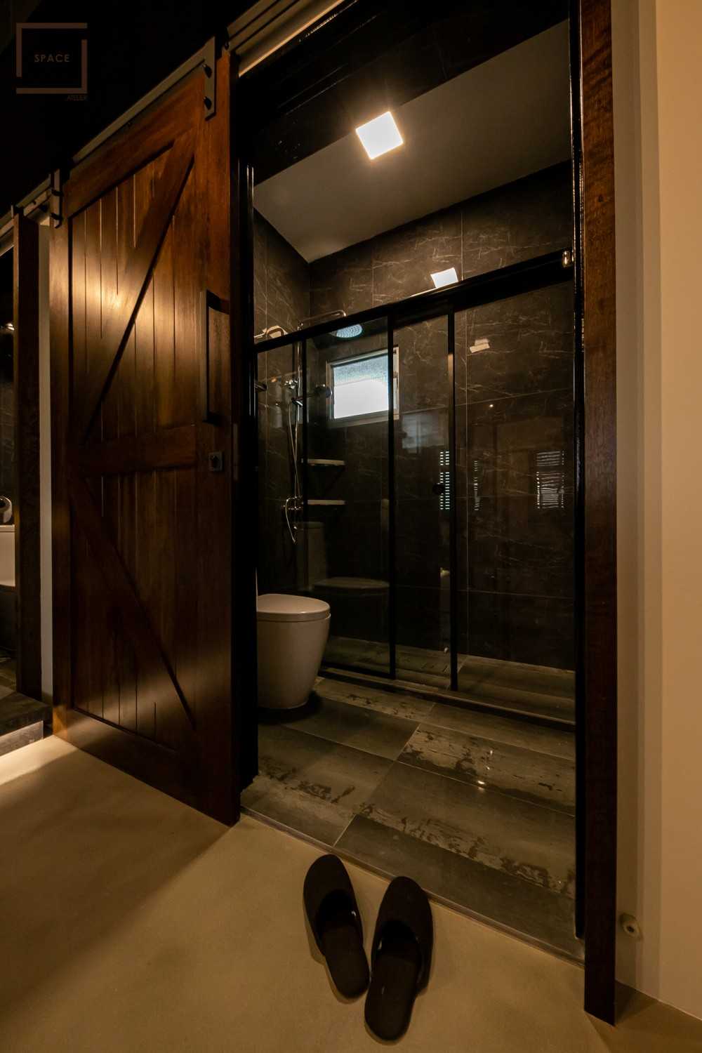 Industrial Bathroom with Mirror and Shower Screen