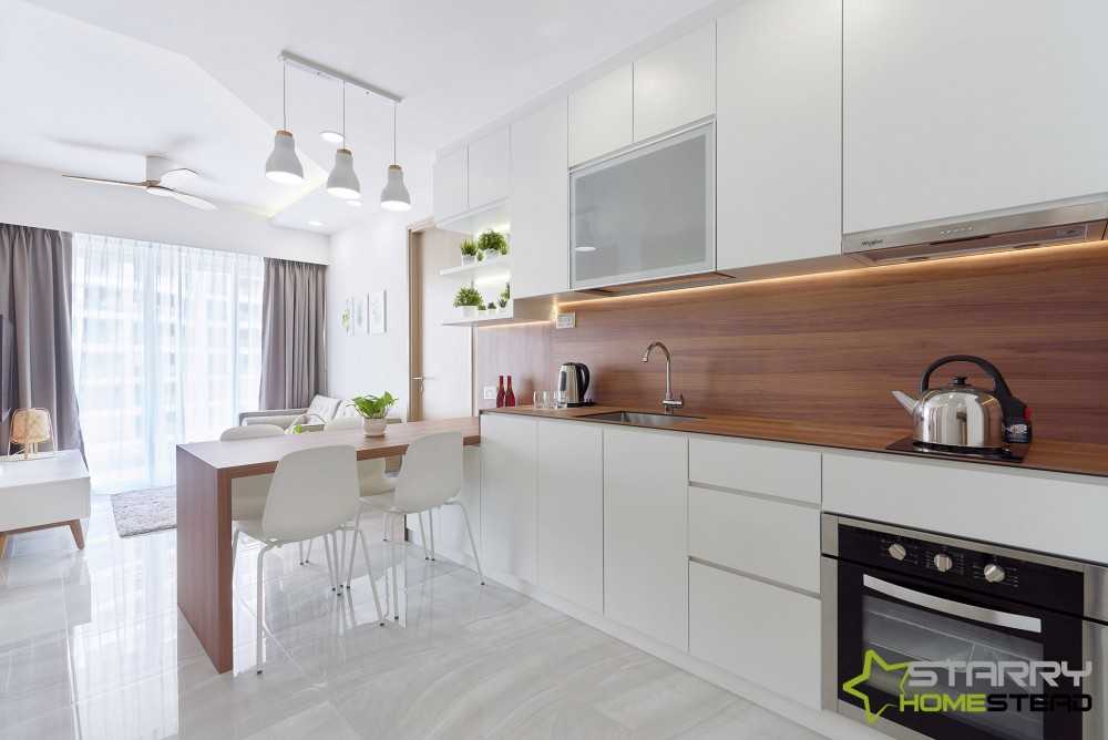 Scandinavian Kitchen with Kitchen Backsplash and Dining Table