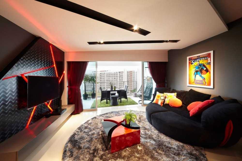 Eclectic Living Room with Feature Wall and Artwork