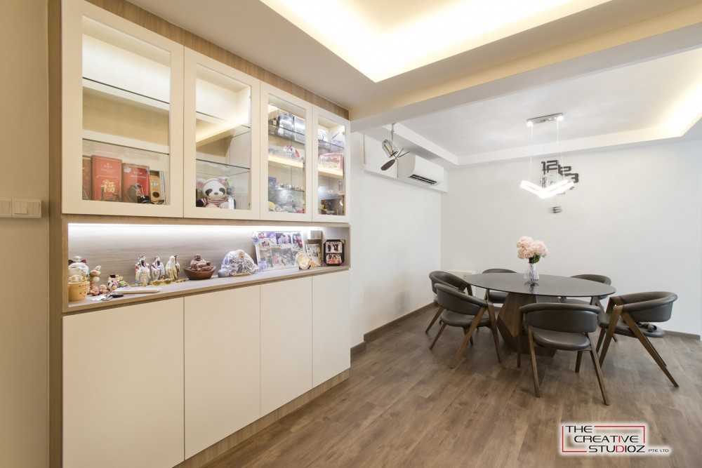 Modern Dining Room with Drop Light and Drop Ceiling