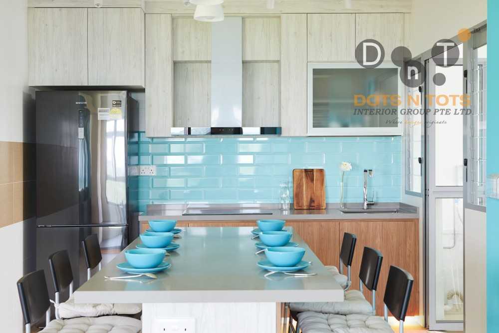 Scandinavian Kitchen with Wood Flooring and Kitchen Window