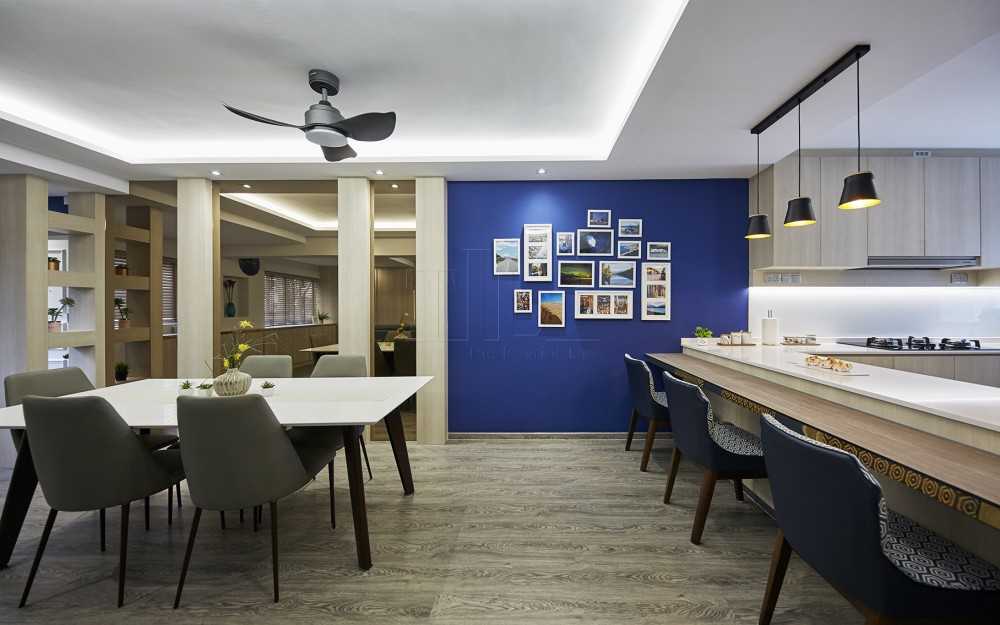 Modern Dining Room with Feature Wall and Ceiling Fan