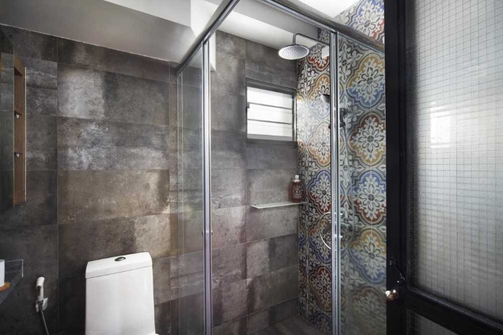 Eclectic Bathroom with Rainshower and Showers