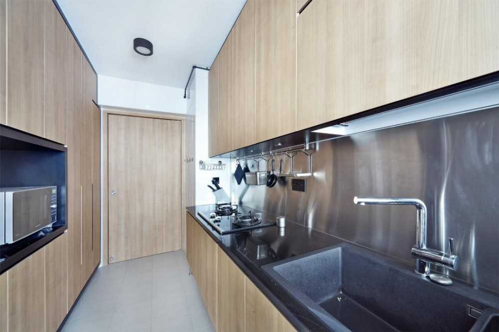 Scandinavian Courtyard with Kitchen Backsplash and Kitchen Cabinets