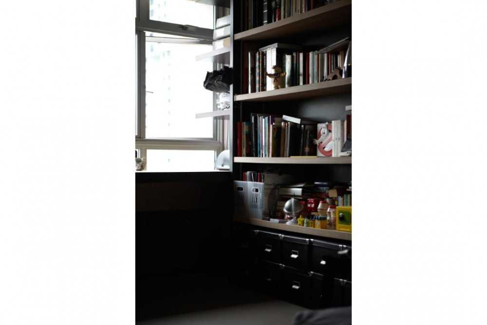 Scandinavian Study with Bookshelf and Bay Window