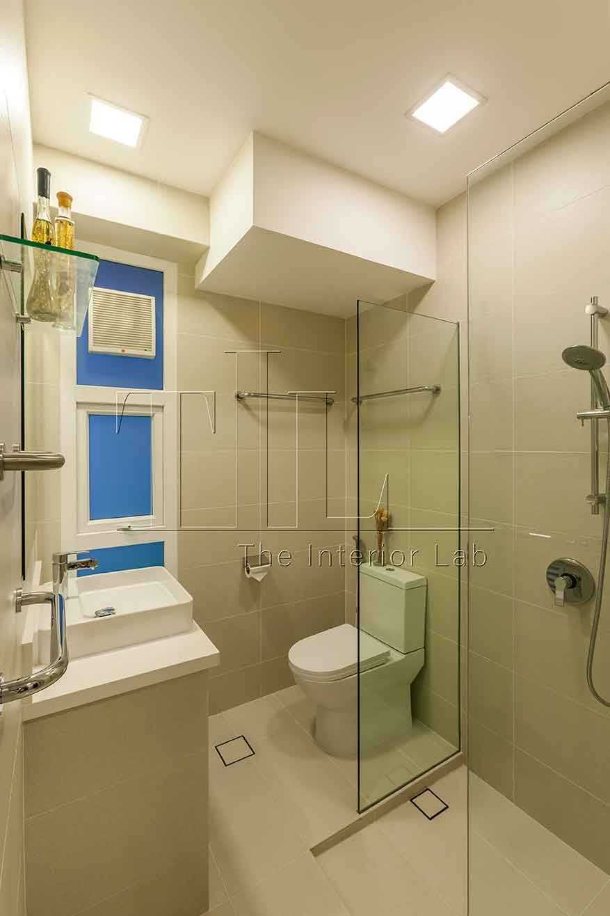 Vintage Bathroom with Countertop and Homogeneous Tiles