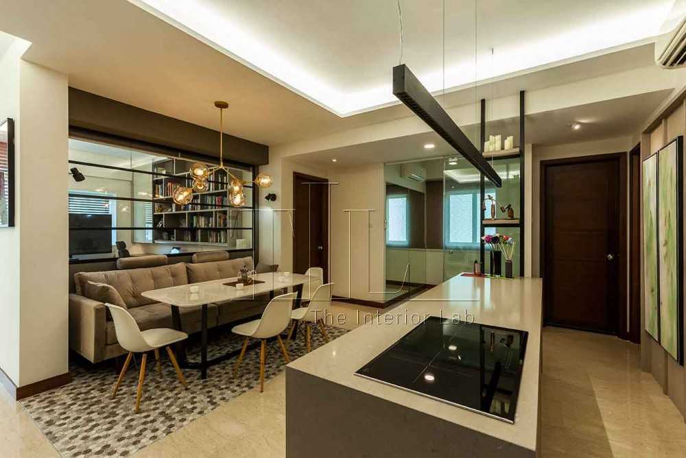 Eclectic Kitchen with Countertop and Cove Lighting