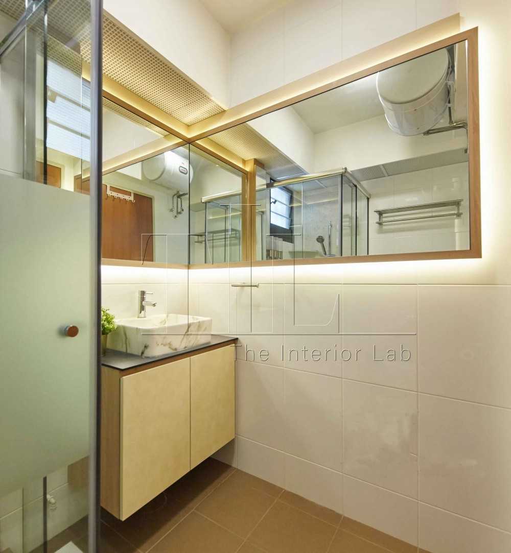 Modern Bathroom with Mirror and Cove Lighting