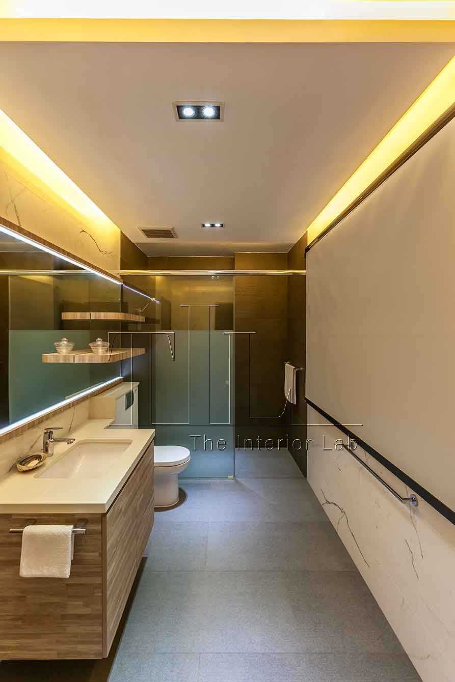 Contemporary Bathroom with Mirror and Cove Lighting