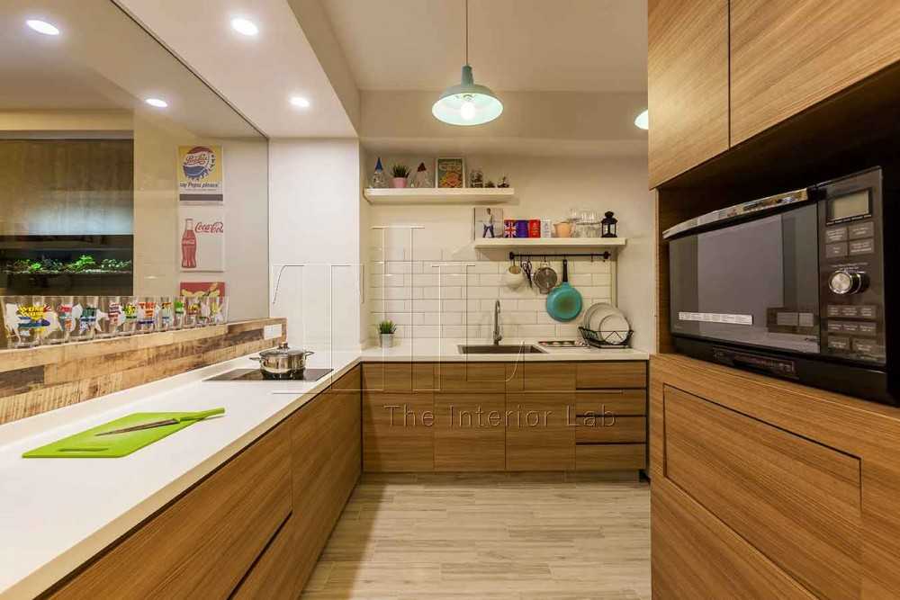 Modern Kitchen with Countertop and Kitchen Window