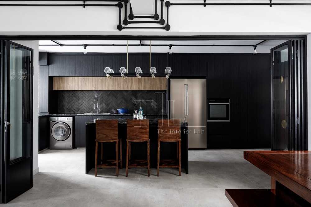 Industrial Kitchen with Countertop and Kitchen Island