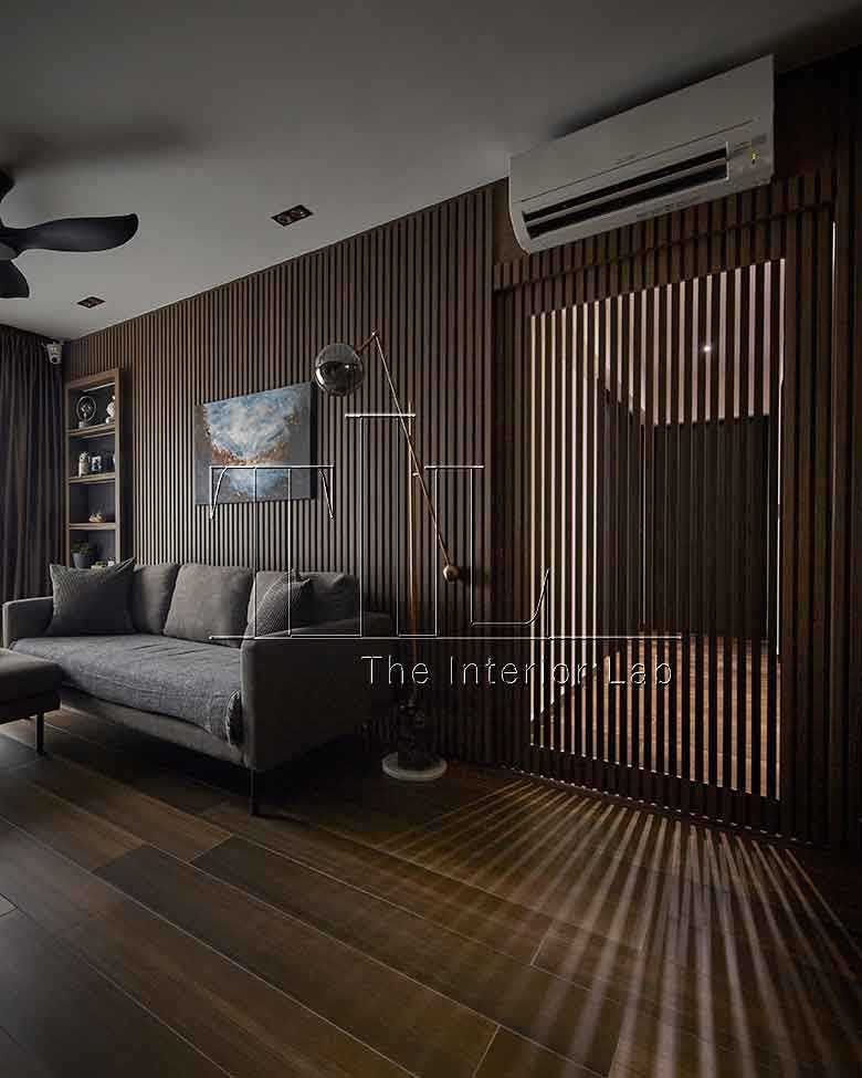 Modern Hallway with Homogeneous Tiles and Feature Wall