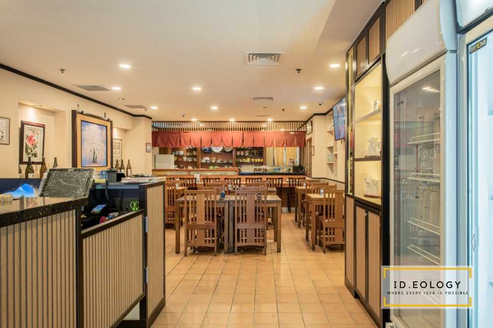 Asian Restaurant with Bar Counter and Dining Table