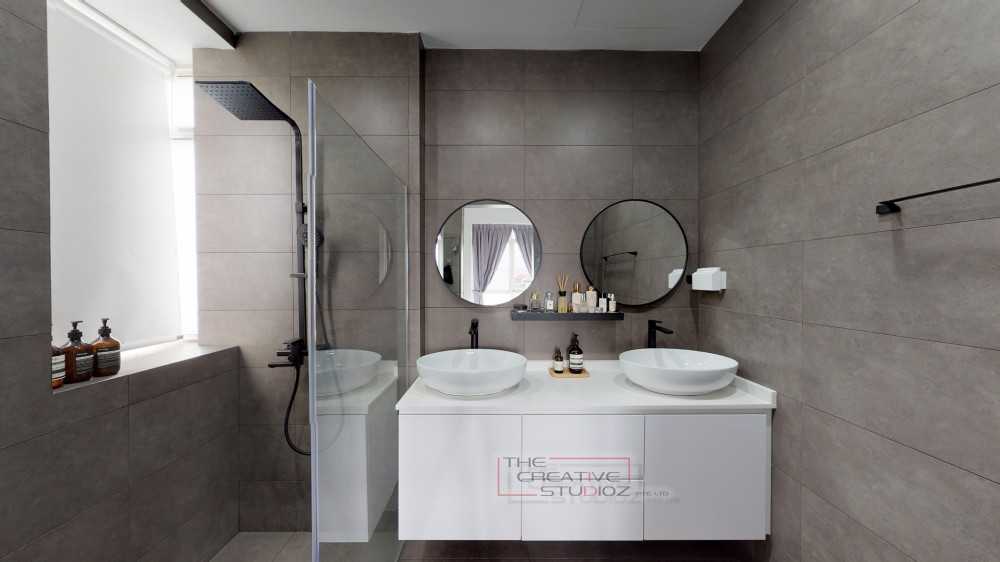Minimalist Bathroom with Homogeneous Tiles and Shower Screen