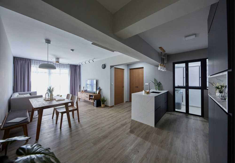 Modern Living Room with Countertop and Wood Flooring