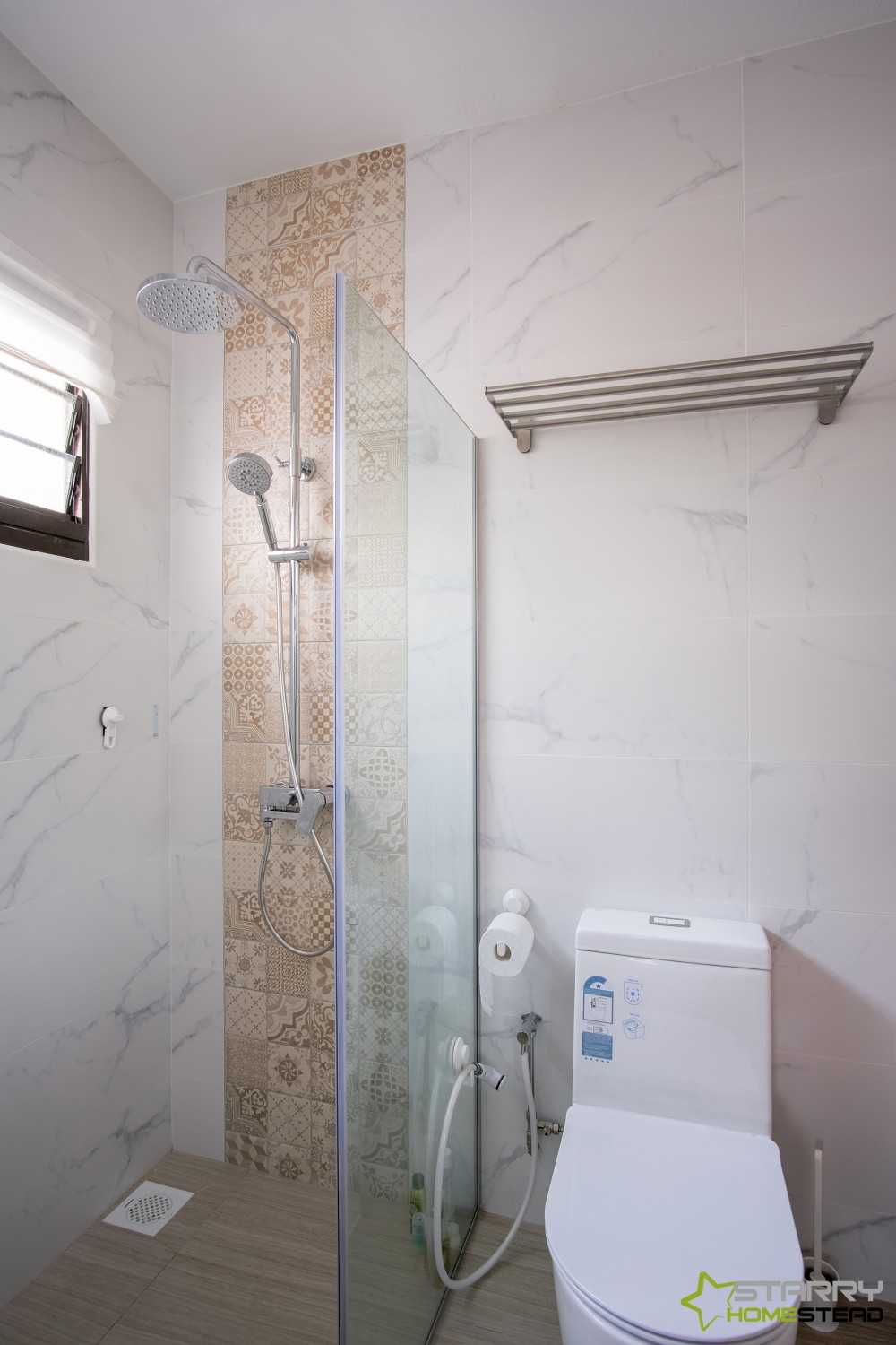 Scandinavian Bathroom with Rainshower and Bathroom Accessories