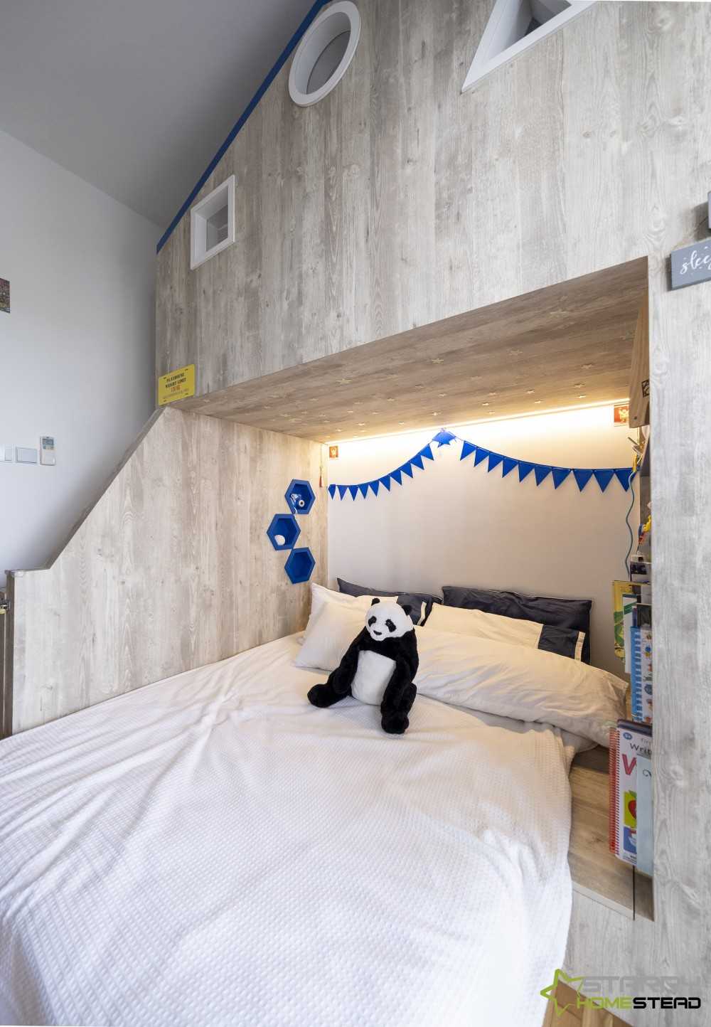 Vintage Kids Room with Bookshelf and Built-in Bed