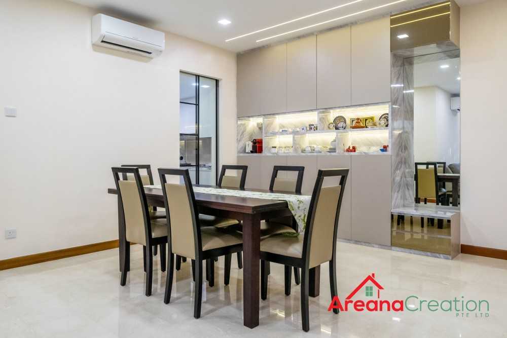 Modern Dining Room with Dining Table and Dining Chairs