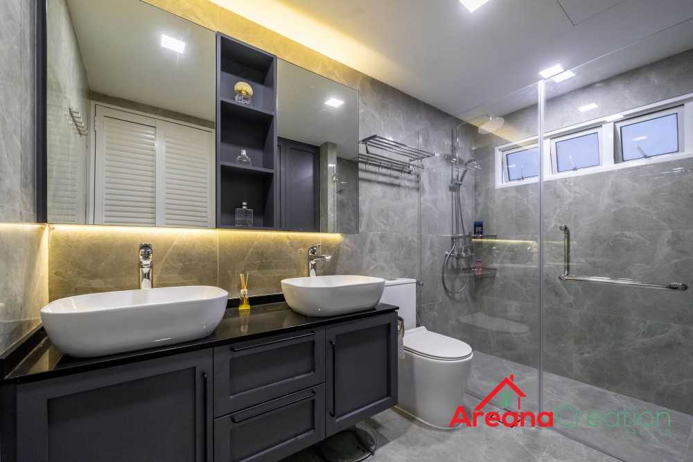 Modern Bathroom with Homogeneous Tiles and Granite Floor