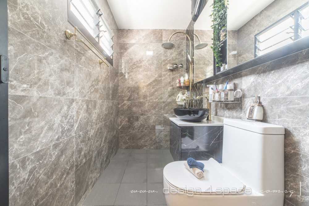 Asian Bathroom with Homogeneous Tiles and Mirror
