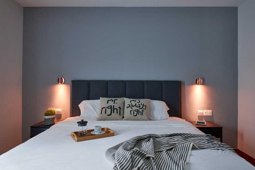 Modern Bedroom with Bedside Table and Queen Bed