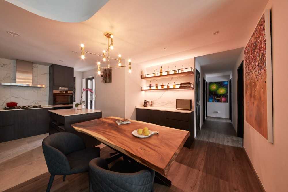 Modern Dining Room with Drop Light and Dining Table