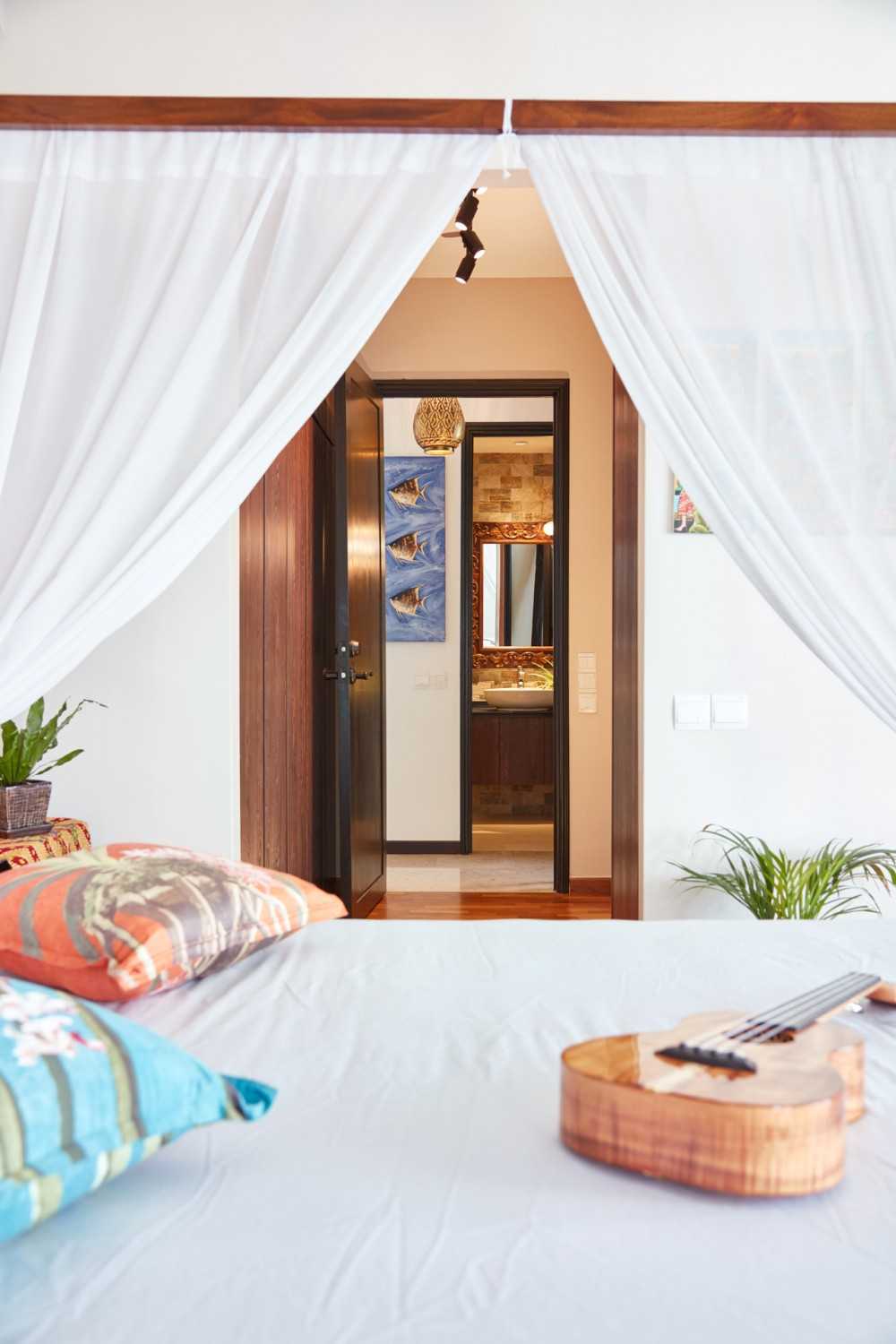 Country Bedroom with Platform Bed and Queen Bed