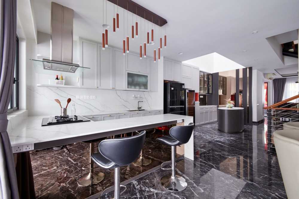 Modern Kitchen with Bar Counter and Bar Stool