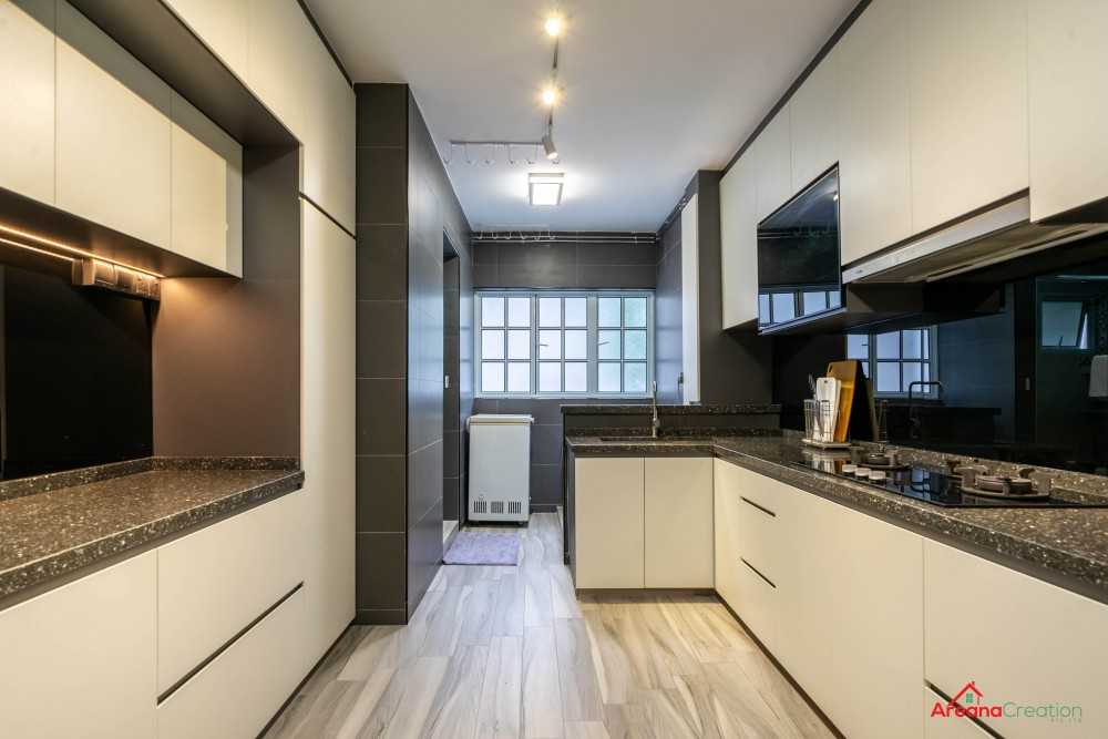Contemporary Kitchen with Vinyl Flooring and Wood Flooring