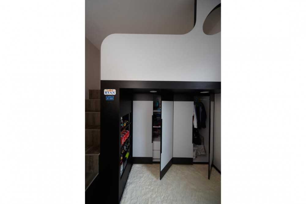 Eclectic Entryway with Wardrobe and Shoe Cabinets