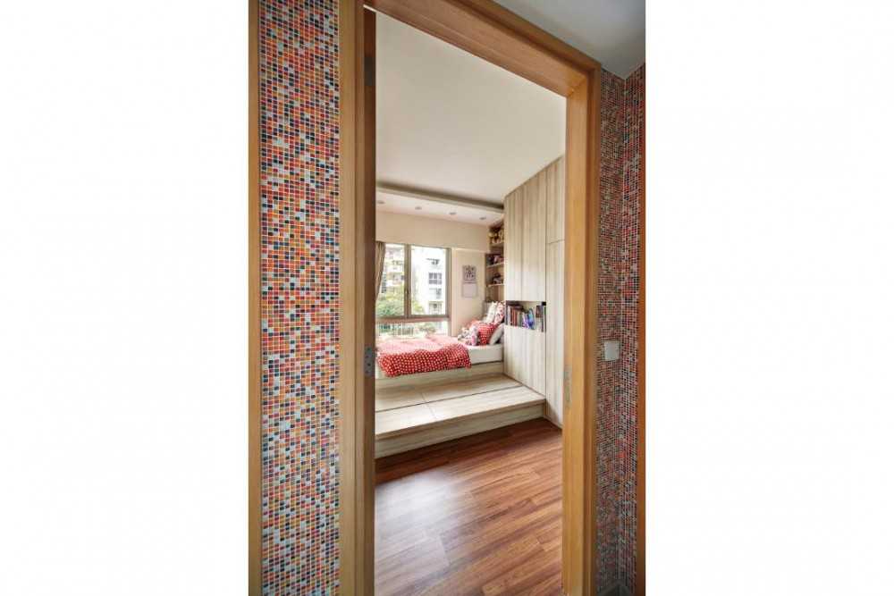Eclectic Kids Room with Platform Bed and Built-in Bed