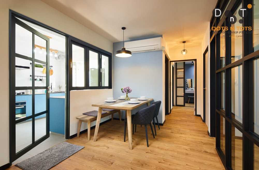 Modern Dining Room with Drop Light and Open Kitchen